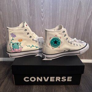 NEW IN BOX- Embroidered Converse (Ivory)
